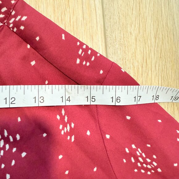 ❤️ Lush Berry-Cream Print Blouse | Size Medium - Fits like a Large - Picture 9 of 11